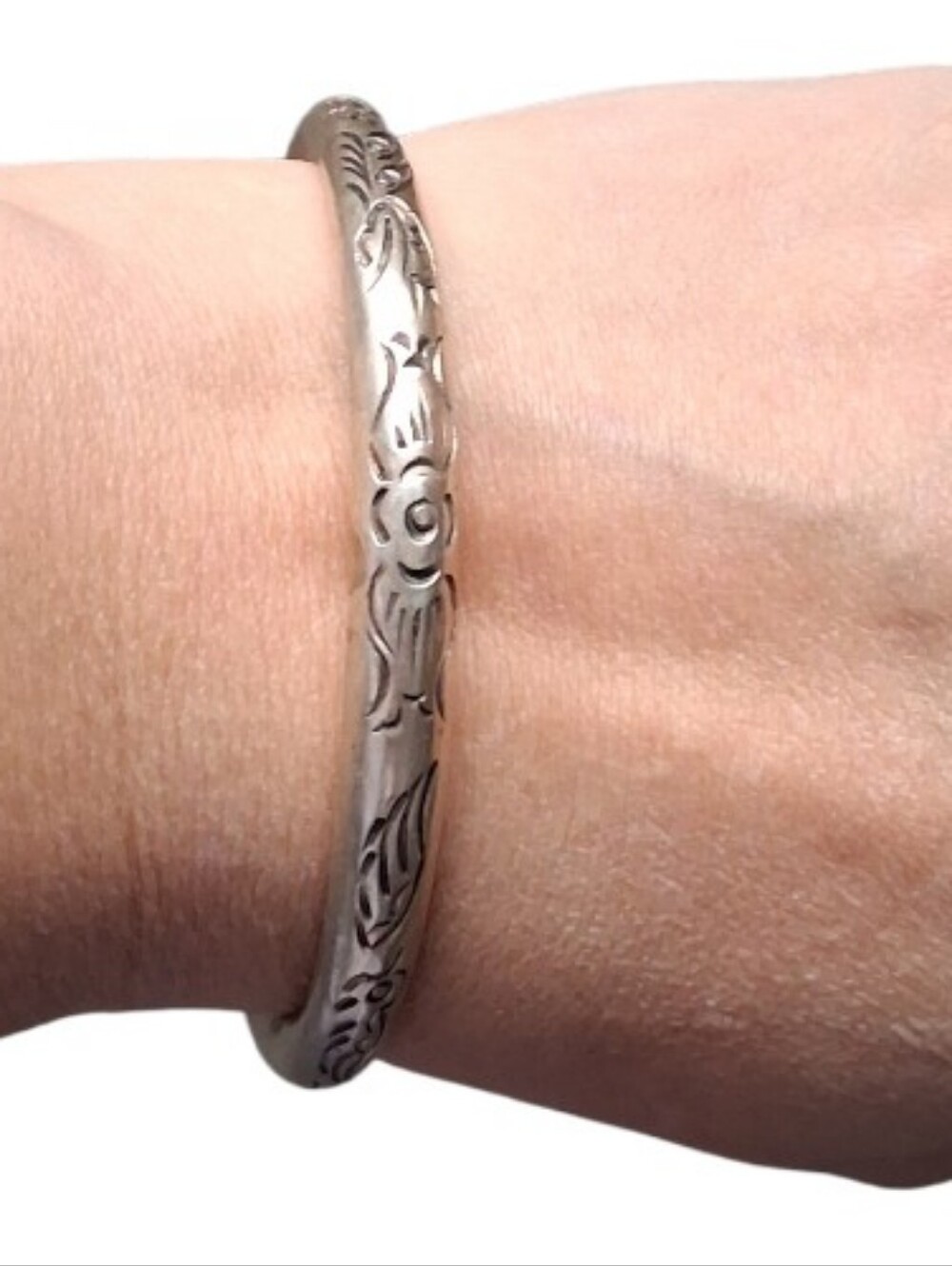 Antique Hmong Hill Tribes Silver Engraved Bracelet